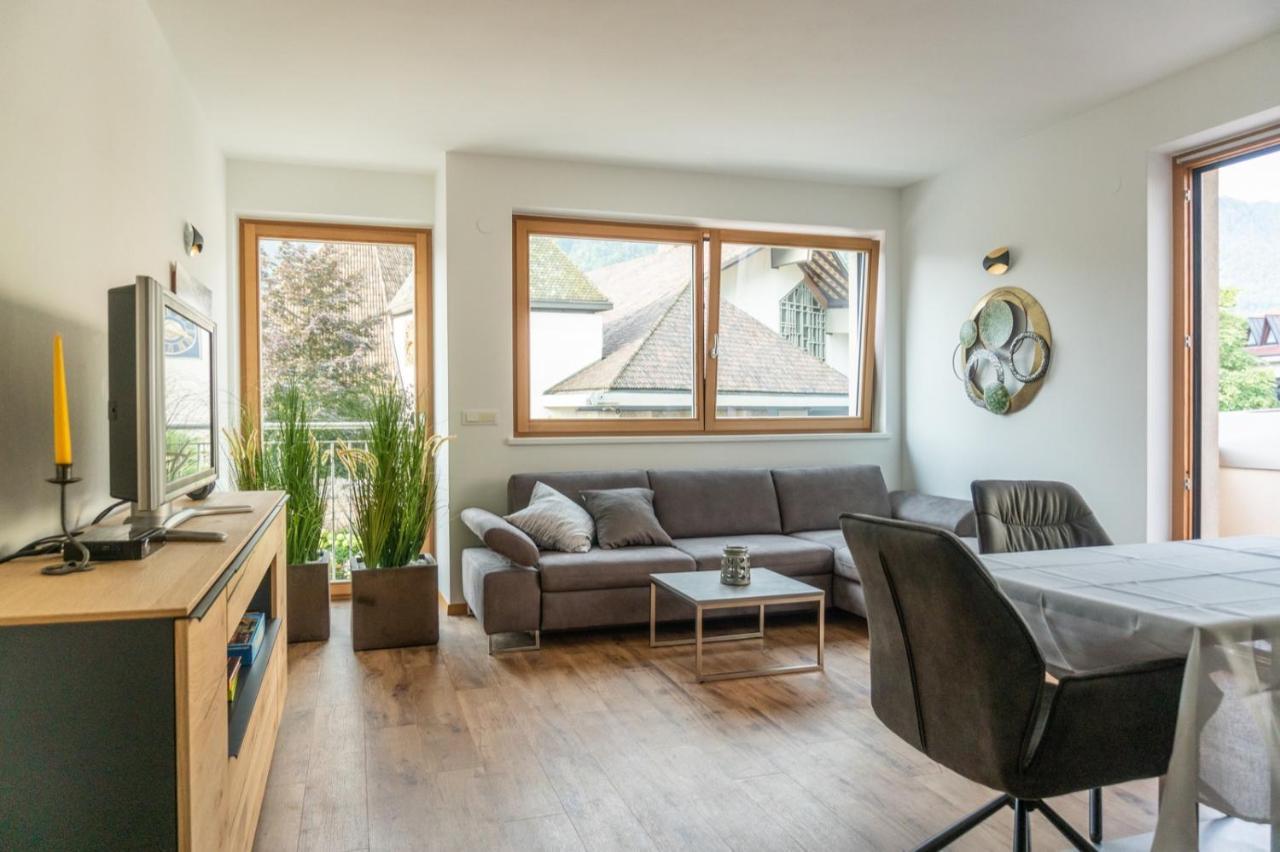 Ferienwohnung Mit Garage, Fahrradraum Und Sehr Grosser Sonnenverwoehnten Terrasse Lagundo Eksteriør billede